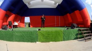 02_Ведущий