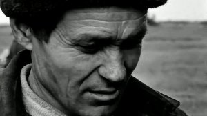 1977 год. Ялуторовский район. Ремонт техники в поле