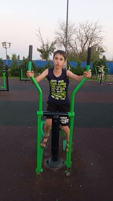 тренировка на турниках