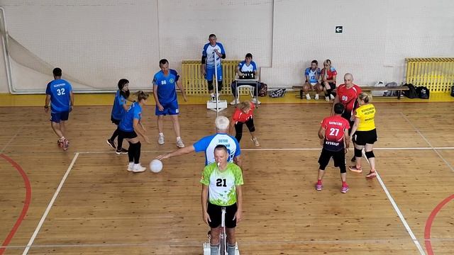 Стрижи (Кемеровский район)     -            Локис (Кемерово)                  2  -   0
