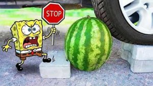 😱 Арбуз с Губкой Бобом оказался под колёсами! 🚗💥