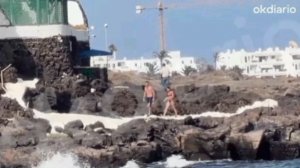 🤣🔥Премьер Испании улетел отдыхать на Канары — несмотря на миграционный кризис в стране.