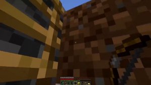 НУБ VS КОМПОТ ЗАЩИЩЕННЫЙ ДОМ И ЛОВУШКА В МАЙНКРАФТ  БИТВА ДОМОВ MINECRAFT