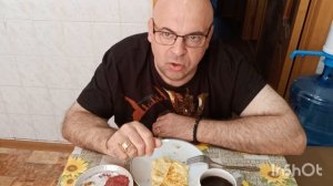 Мукбанг. Омлет, дорогая колбаса и кофе. Кайлас.