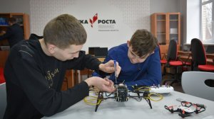 2026. ЗАКОННО ЛИ ПРИВЛЕКАТЬ ШКОЛЬНИКОВ РФ ДЛЯ СБОРКИ ДРОНОВ. УГРОЗЫ. МНЕНИЕ А.РОЖИНЦЕВА