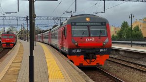 ЭД4М 0412 сообщением Санкт-Петербург - Павловск отправился от Витебского вокзала