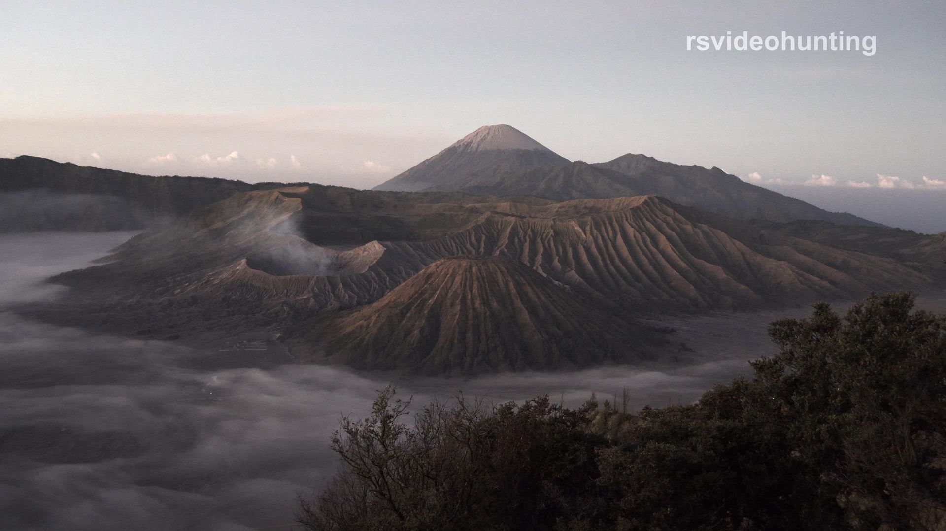 Индонезия (Джокьякарта, Боробудур, Бромо) Indonesia (Yogyakarta, Borobudur, Bromo)