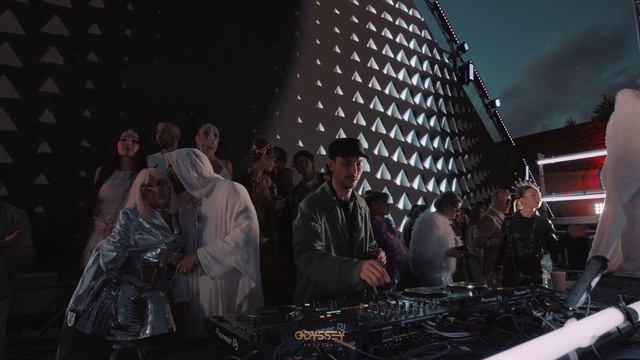 LIVE ODYSSEY FESTIVAL 7 WONDERS  AGRABA