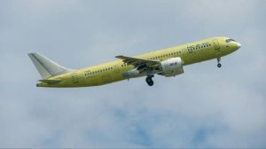 Первый серийный импортозамещенный самолет МС-21 совершил дебютный полет