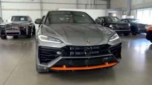 Lamborghini Urus SE  2026 - Визуальный осмотр автомобиля .