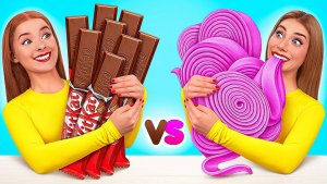 Жевательная Резинка vs Шоколадная Еда Челлендж _ Смешные Моменты