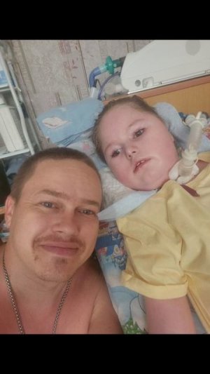 хоть и живём с принцессой вдвоём, но всем равно вообще некогда скучать 😌💪👸🙂#евасма1 #папасаша