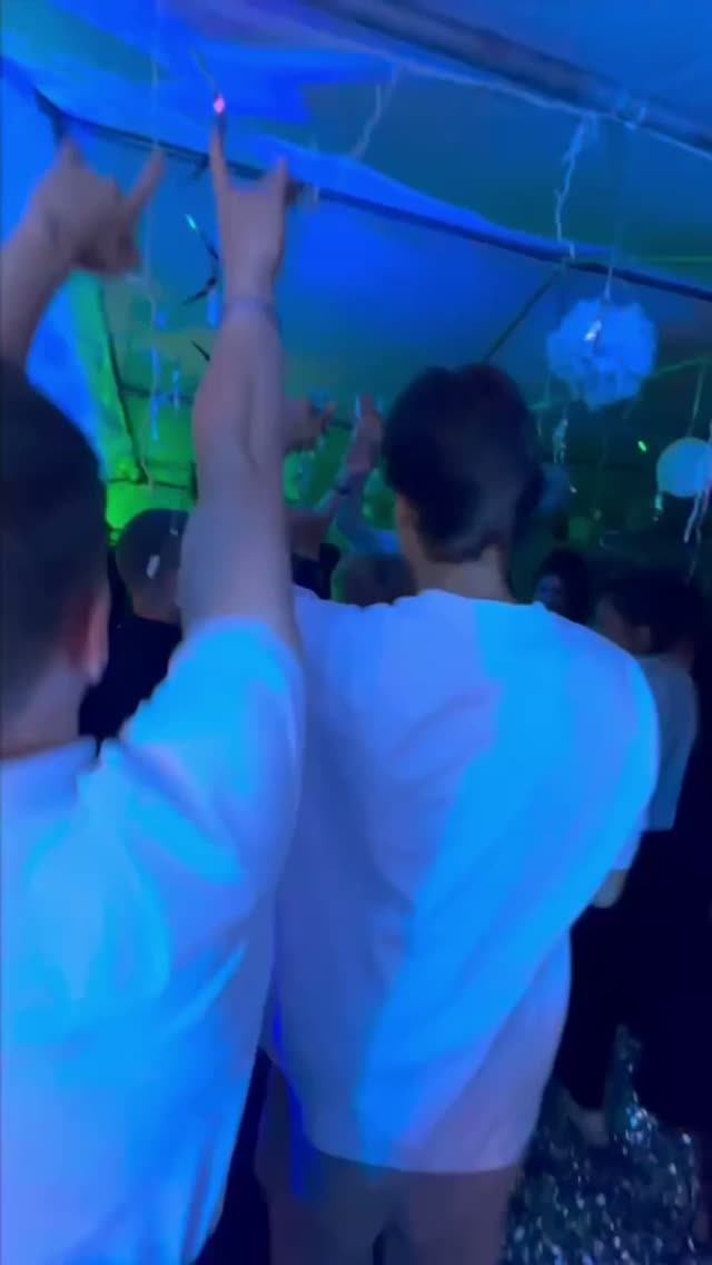 ВЫПУСКНЫЕ