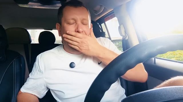 Ловушка нищеты: Почему доходы таксистов упали вдвое