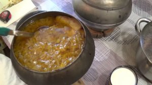 Томлёные Щи и драная бабка в чугунке  из Русской печи с блинами !