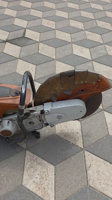 Римский бензорез Stihl TS 800!