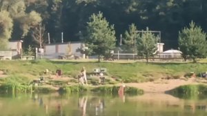 1000160566.mp4