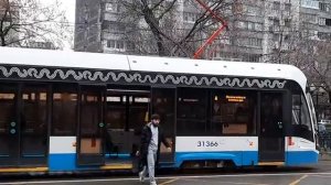 Трамвай 71-931М «Витязь-М» следует по мапшруту А