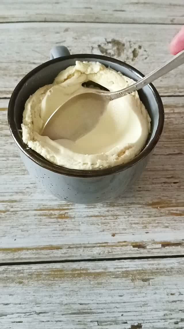 Творожная запеканка с ряженкой.