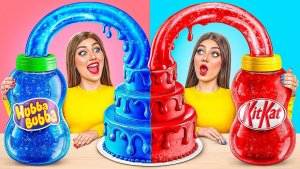Красная еда vs Синяя еда Челлендж _ Смешные Cитуации