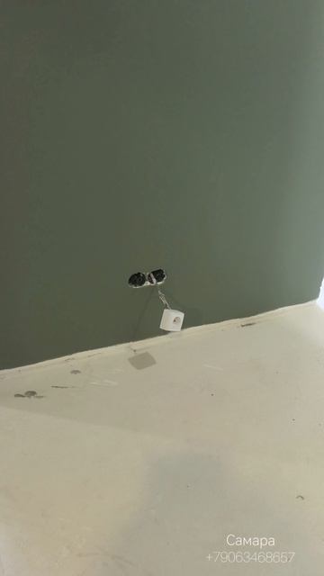 Укладка модульной LVT плитки Moduleo на клей.