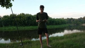 Новое место. Ночлег на берегу реки. Рыбалка. Мой первый сом.