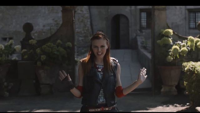 Maggie &amp; Bianca Fashion Friends ǀ Serie 3 - Hands Up