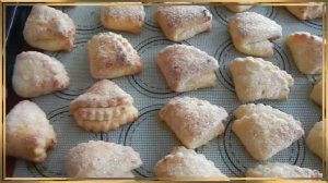 Творожное печенье.  Ну очень вкусно с молоком. Попробуйте..