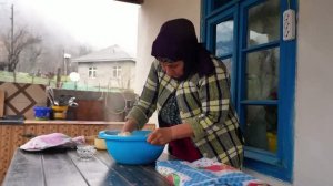 Жизнь пожилой парой, живущей в одиночестве в горах Азербайджанская Кухня Деревенская Кухня  Рецепты