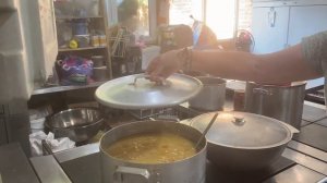 Доброе утро во втором ресторанчике ❤️ Кухня работает, значит защитники будут накормлены.