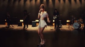 LISA - MOONLIT FLOOR