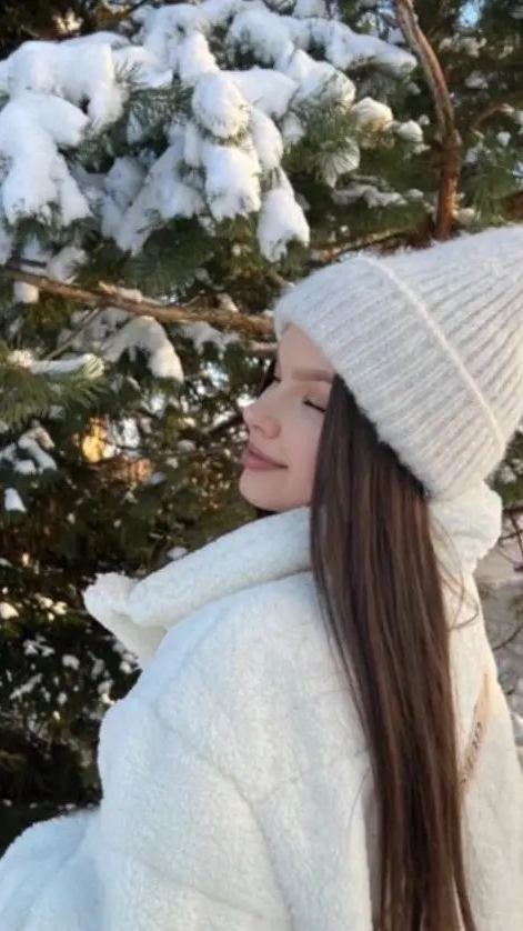 Рум тур по спальне!🤍🎧☕