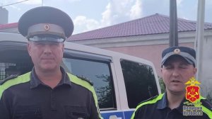 В Анжеро-Судженске сотрудники госавтоинспекции оказали помощь мужчине, пострадавшему от укуса гадюки