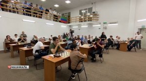 В Махачкале в спортшколе имени Анатолия Карпова проходит Чемпионат Дагестана по шахматам