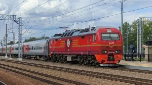ЭП2К-186 «ТЧ-8» с пассажирским поездом 049А Санкт-Петербург - Кисловодск, следует через ст. Любань