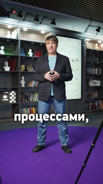 Чем генерал Емануель заслужил такую репутацию?