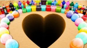 🌈 Гигантское радужное сердце: строим из Orbeez и устраиваем цветной взрыв газировки! 💥