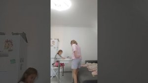 1000000954.mp4