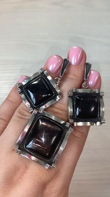 СЕРЕБРО. ГИПЕРСТЕН.