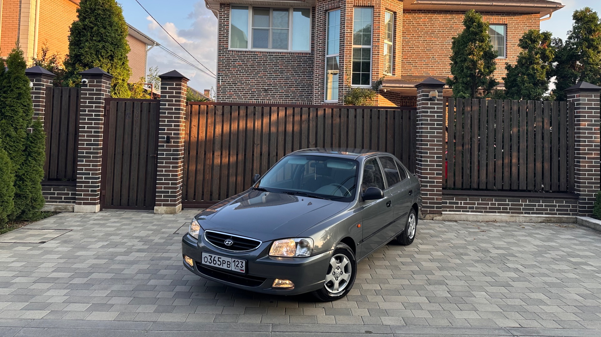 Hyundai Accent