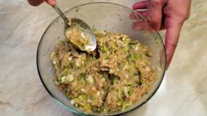 Котлеты из кабачков и куриного фарша! Сочные и нежные котлеты, которые исчезают со стола первыми