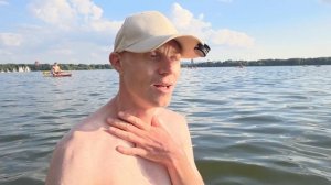 КУПАЮСЬ В МОРЕ