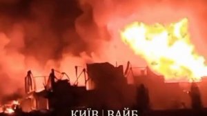‼️🇺🇦🔥Правый берег Киева пылает: там множество попаданий и пожаров

▪️На первом видео панорама пож