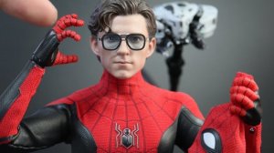 ЧЕЛОВЕК ПАУК - ВДАЛИ ОТ ДОМА | MARVEL SPIDER MAN FAR FROM HOME | HOT TOYS