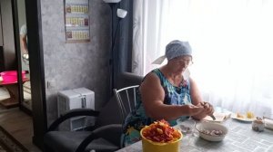 5.08.26. Взвесила помидору🍅. Готовим лечо.