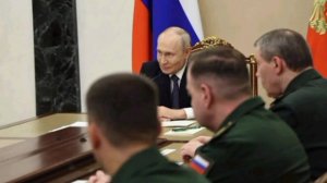 Путин провёл масштабные кадровые перестановки в руководстве российских войск, участвующих в СВО:

—
