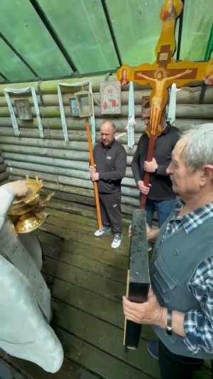 Нашего настоятеля, отца Сергия Христофора, который бессменно служил нам с 2013 года, сняли с должнос