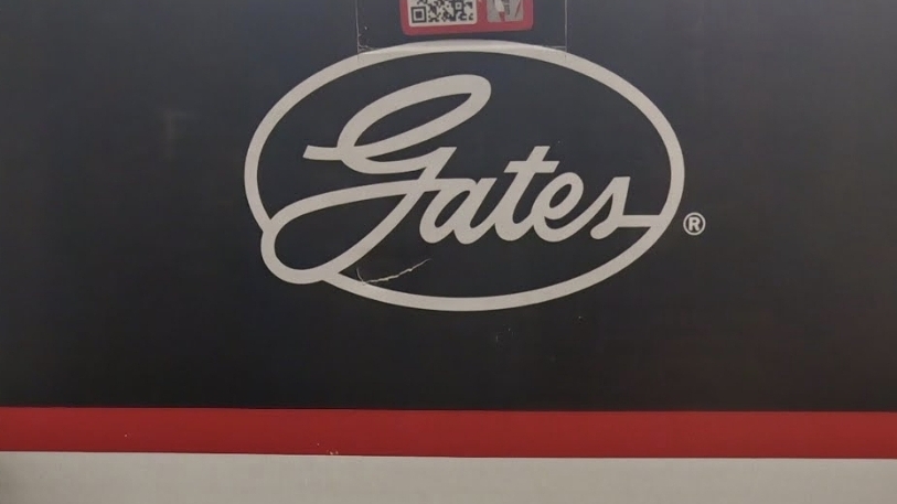 Китайский комплект ГРМ Gates с помпой! KR15631XS1