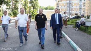 Олег Мельниченко обсудил в Заречном планы по благоустройству города