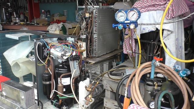 Сливаем фреон с кондиционера #氟利昂排出 #freon Evacuation